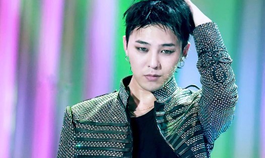 Nam ca sĩ Hàn Quốc G-Dragon, trưởng nhóm nhạc Big Bang. Ảnh: Naver