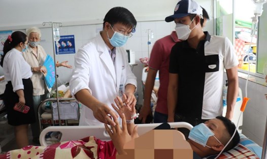 Tỉ lệ bệnh nhân bị đột quỵ dưới 40 tuổi được điều trị ở Bệnh viện Đà Nẵng là 4,3%. Ảnh: Nguyễn Linh
