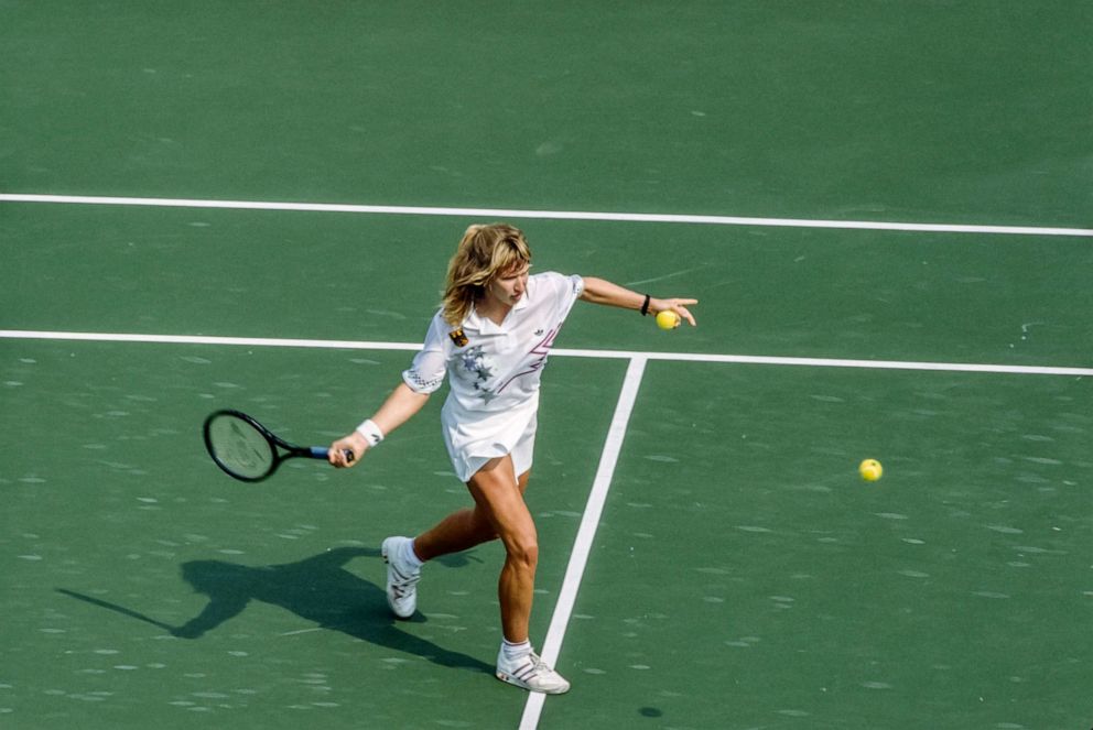 Steffi Graf là tay vợt duy nhất từng giành được Golden Slam vào năm 1988. Ảnh: ABC News