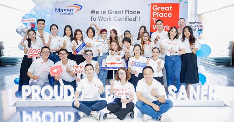 Nhân viên Masan Consumer Holdings vui mừng đón chứng nhận Great Place To Work. Ảnh: Masan Group