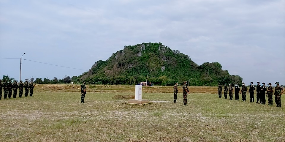 Bộ đội Biên phòng Kiên Giang và lực lượng bảo vệ biên giới thuộc Tiểu khu quân sự KamPốt tuần tra song phương phối hợp bảo vệ biên giới phụ trách. Ảnh: Biên phòng Kiên Giang
