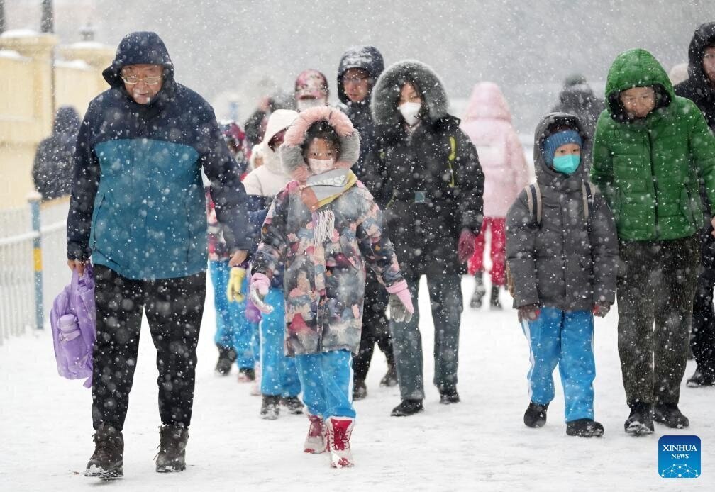 Tuyết rơi dày ở Cáp Nhĩ Tân, Hắc Long Giang, đông bắc Trung Quốc, ngày 22.11.2023. Ảnh: Xinhua