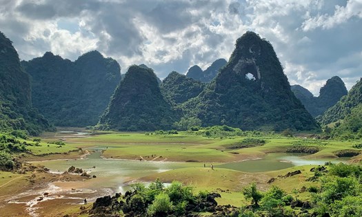 Thác Bản Giốc - là một trong những địa điểm nhất định phải dừng chân khi tới Cao Bằng. Ảnh: Hà Lê