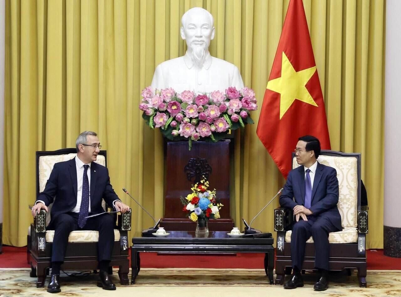 Chủ tịch nước Võ Văn Thưởng tin tưởng chuyến thăm của Thống đốc tỉnh Kaluga góp phần thúc đẩy hợp tác hai nước Việt Nam - Nga ngày càng chặt chẽ, hiệu quả hơn. Ảnh: TTXVN