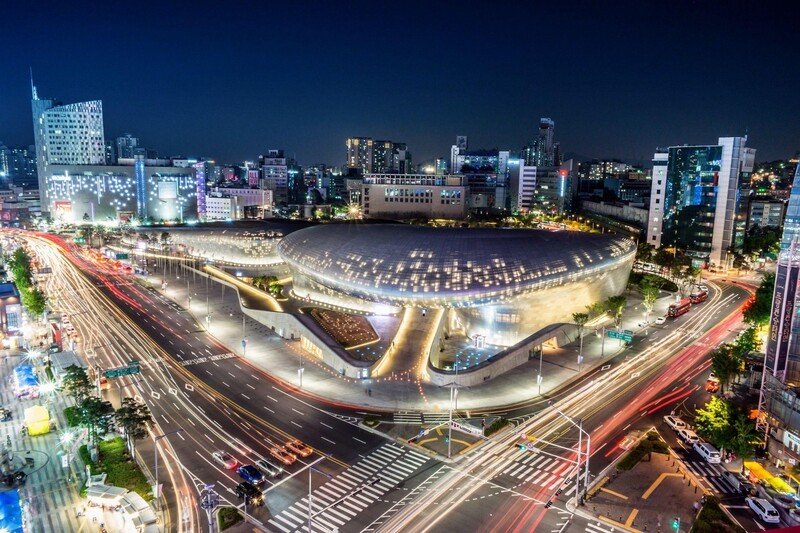 Dongdaemun Design Plaza. Ảnh: Tổng cục du lịch Hàn Quốc