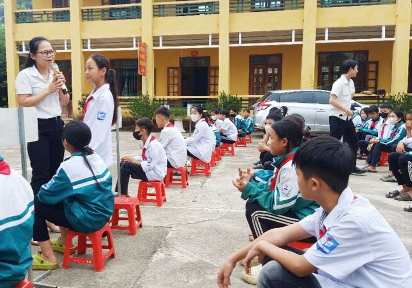 Xây dựng trường học không khói thuốc lá ở Thái Nguyên. Ảnh: Duc Thuan