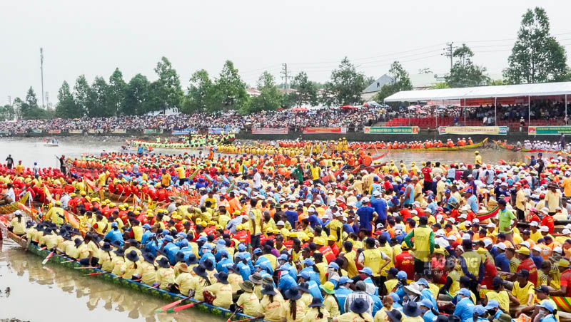 Hiện nay, đua ghe Ngo ở Sóc Trăng, Trà Vinh trở thành di sản văn hóa phi vật thể quốc gia, hấp dẫn du khách trong và ngoài nước đến xem. 