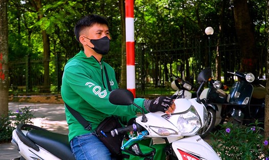 Anh Đinh Công Trắc (ở Sơn La) cho rằng, thủ tục để nhận được bồi thường từ bảo hiểm xe máy quá phức tạp, rườm rà. Ảnh: Hải Danh