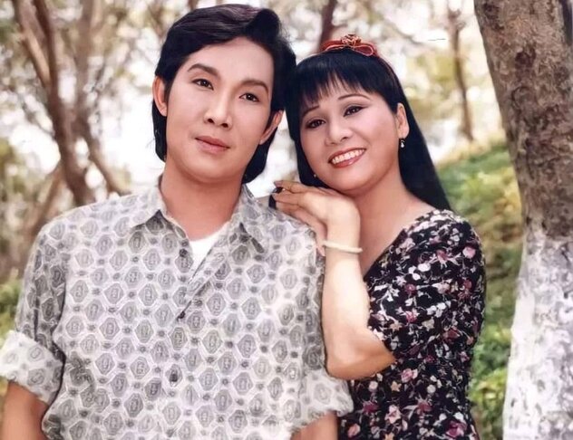 Tài Linh bật khóc, thương nhớ NSƯT Vũ Linh khi về thắp hương cho ông