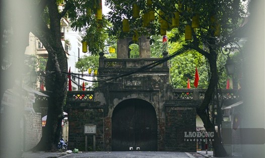 Ô Quan Chưởng là một trong những công trình quen thuộc với người dân và du khách tại Thủ đô Hà Nội. Ảnh: Tùng Giang