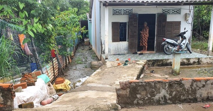 Nhà bà Nguyễn Thị Lý, Nhà Mát, thành phố Bạc Liêu hể nước lên là ngập. Ảnh: Nhật Hồ