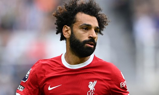 Từ chối lời đề nghị khủng từ Saudi Pro League, Salah đang giúp Liverpool hồi sinh tại mùa giải năm nay. Ảnh: AFP
