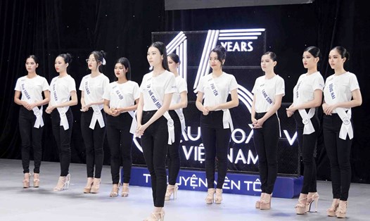 Các thí sinh đối mặt với nhiều thử thách tại "Hoa hậu Hoàn vũ Việt Nam 2023". Ảnh: BTC.