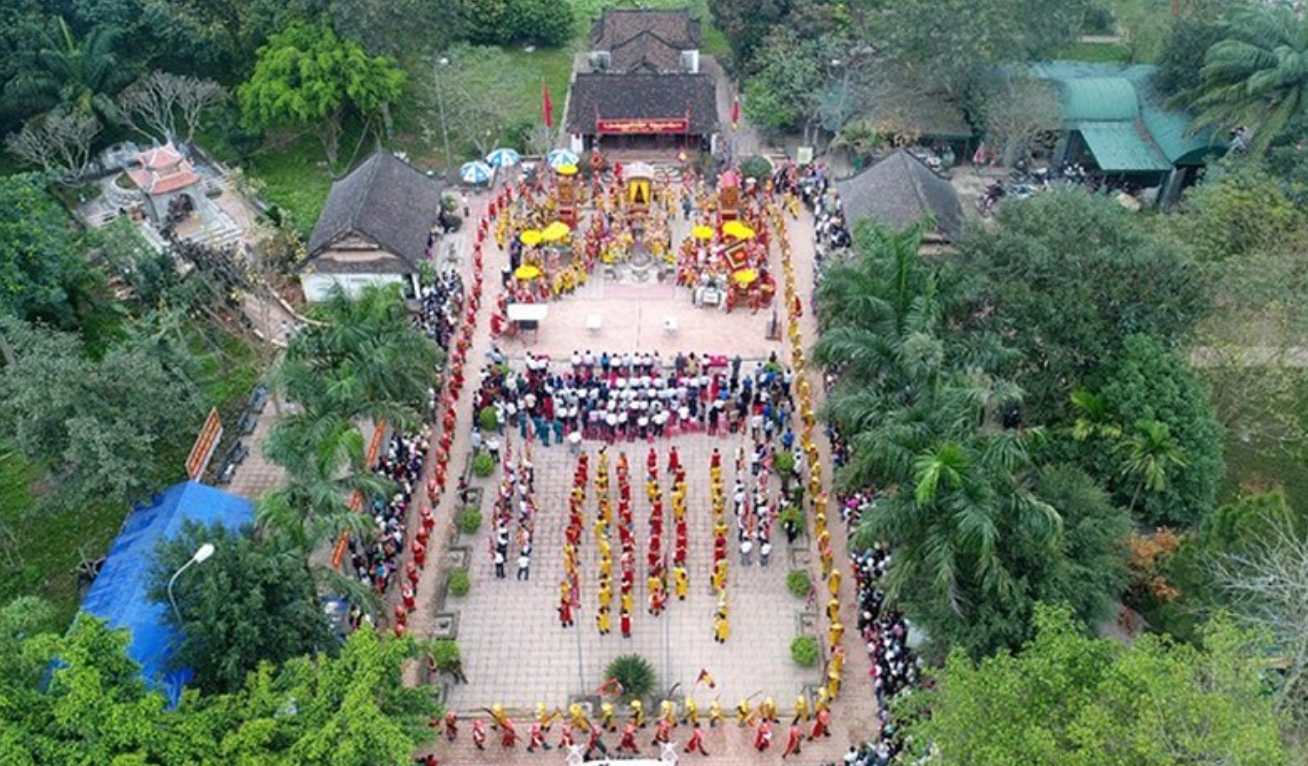 Lễ hội đền Quả Sơn ở xã Bồi Sơn (Đô Lương) được công nhận là di sản văn hóa phi vật thể quốc gia. Ảnh: Khánh Minh
