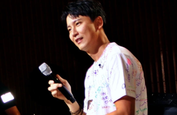 Kim Nam Gil trong sự kiện giao lưu với fans Việt. Ảnh: An Nhiên