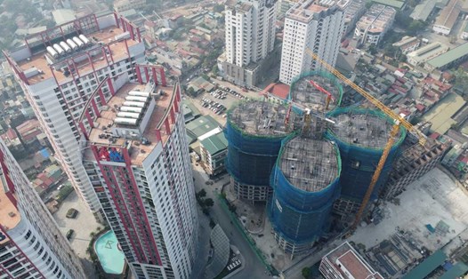 Toà cao ốc nghìn tỉ ở Hà Nội được thi công trở lại. Ảnh: Vĩnh Hoàng