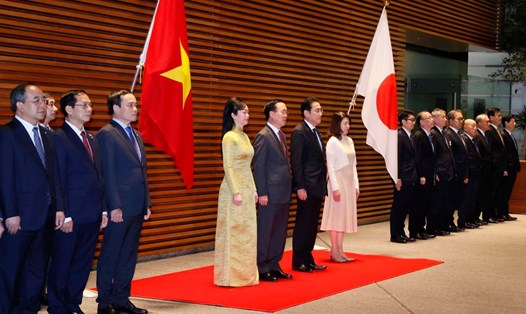 Lễ đón Chủ tịch nước Võ Văn Thưởng và Phu nhân cùng đoàn đại biểu cấp cao Việt Nam. Ảnh: TTXVN