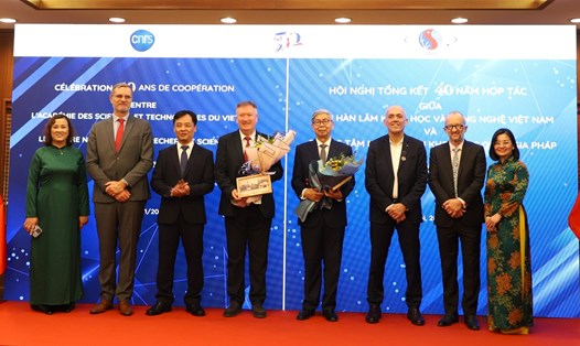 Viện Hàn lâm Khoa học và Công nghệ Việt Nam tổ chức kỷ niệm 40 năm hợp tác với Trung tâm Nghiên cứu Khoa học Quốc gia Pháp. Ảnh: VAST