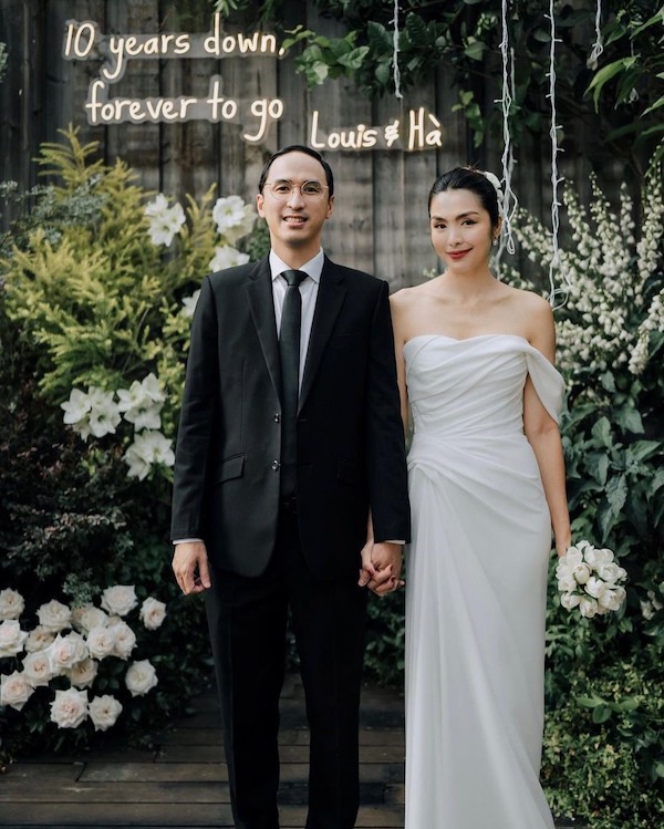 Diễn viên Tăng Thanh Hà và doanh nhân Louis Nguyễn kỉ niệm 10 năm ngày cưới. Ảnh: Instagram
