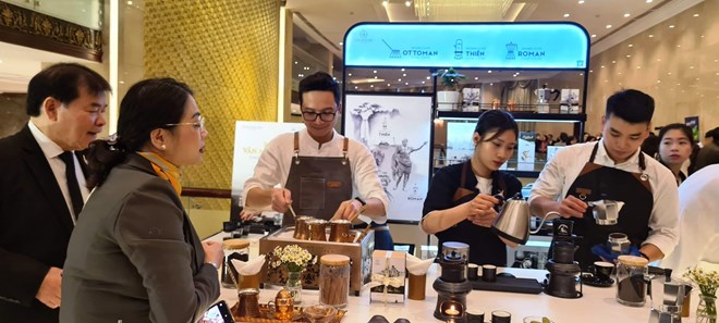 Nhiều bạn trẻ lựa chọn học nghề ngắn hạn. Ảnh minh hoạ: Vũ Long