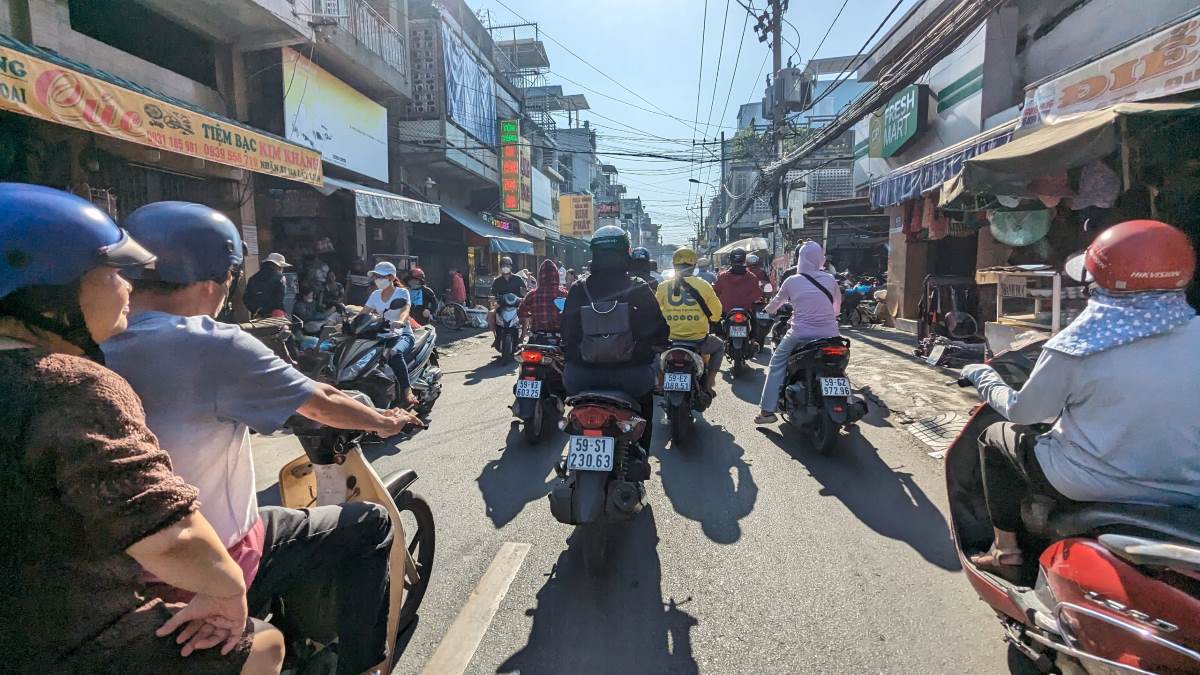 Hiện trạng giao thông trên đường Lê Đức Thọ, quận Gò Vấp, TPHCM. Ảnh: Anh Tú