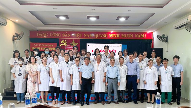 Thu nhập NLĐ ở Bệnh viện YHCT tỉnh Quảng Nam từng thuộc tốp đầu ngành Y tế toàn tỉnh năm 2019, nhưng hiện đã bị nợ lương 4 tháng. Ảnh website bệnh viện.  