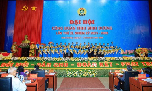 Đoàn đại biểu Công đoàn Bình Dương tham dự Đại hội XIII Công Đoàn Việt Nam. Ảnh: Hoàng Trung