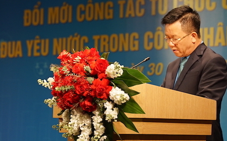 Ông Nguyễn Đình Đức, Ủy viên Đoàn Chủ tịch Tổng LĐLĐVN, Trưởng Ban Công đoàn Quốc phòng phát biểu kết luận Diễn đàn số 2. Ảnh: Hà Anh