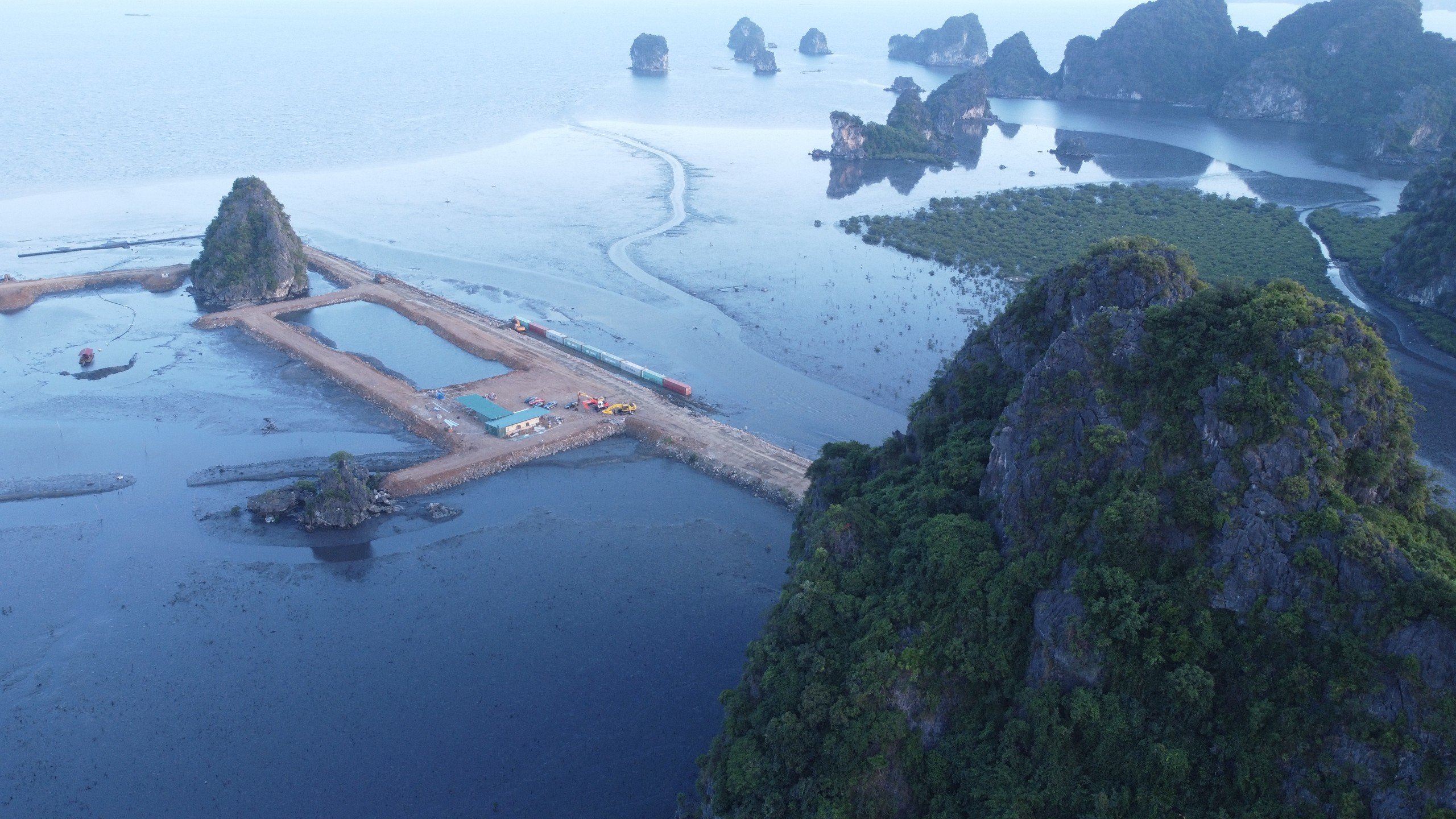 Dự án Khu đô thị tại phường Quang Hanh, TP.Cẩm Phả. Ảnh: Đoàn Hưng