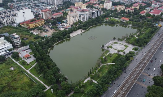 Công viên hồ điều hòa Mai Dịch (Hà Nội) được đề nghị gia hạn hoàn thành vào quý II/2024. Ảnh: Vĩnh Hoàng