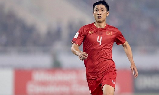 Trung vệ Bùi Tiến Dũng được triệu tập bổ sung lên đội tuyển Việt Nam để chuẩn bị cho 2 trận vòng loại World Cup 2026 diễn ra vào tháng 11. Ảnh: VFF