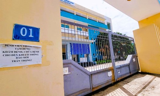 Bệnh viện Trường CĐYT tỉnh Quảng Nam liên tiếp hụt thu, phải đóng cửa và nợ lương người lao động. Ảnh: Hoàng Bin