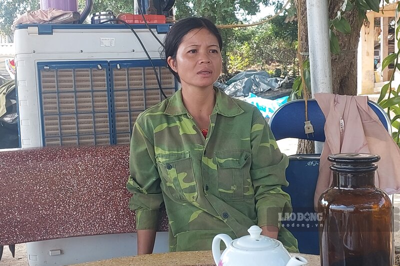 Bà Nguyễn Thị Cam - vợ ông Đỗ Hải Lý trong buổi trò chuyện với phóng viên. Ảnh: Tô Công.