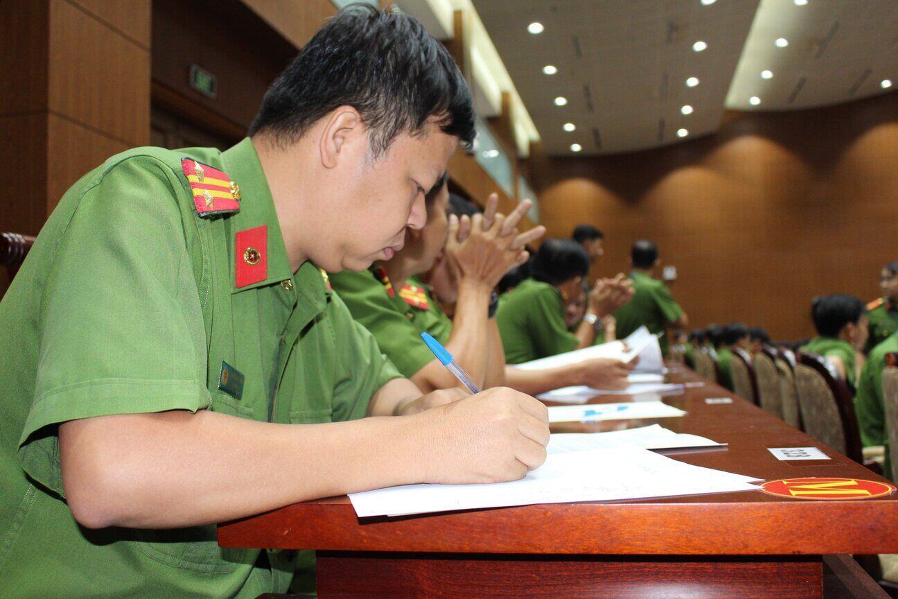 Công an TP Hồ Chí Minh tổ chức kiểm tra chất lượng Chỉ huy Đội Cảnh sát Quản lý hành chính về trật tự xã hội, Công an phường, xã, thị trấn và cán bộ hướng dẫn công tác Cảnh sát khu vực năm 2023. Ảnh: Công an TPHCM