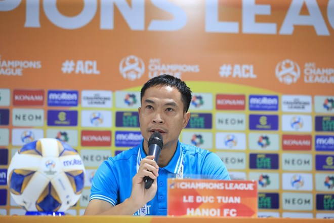 Hà Nội FC sẽ xoay tua cầu thủ tại AFC Champions League và V.League