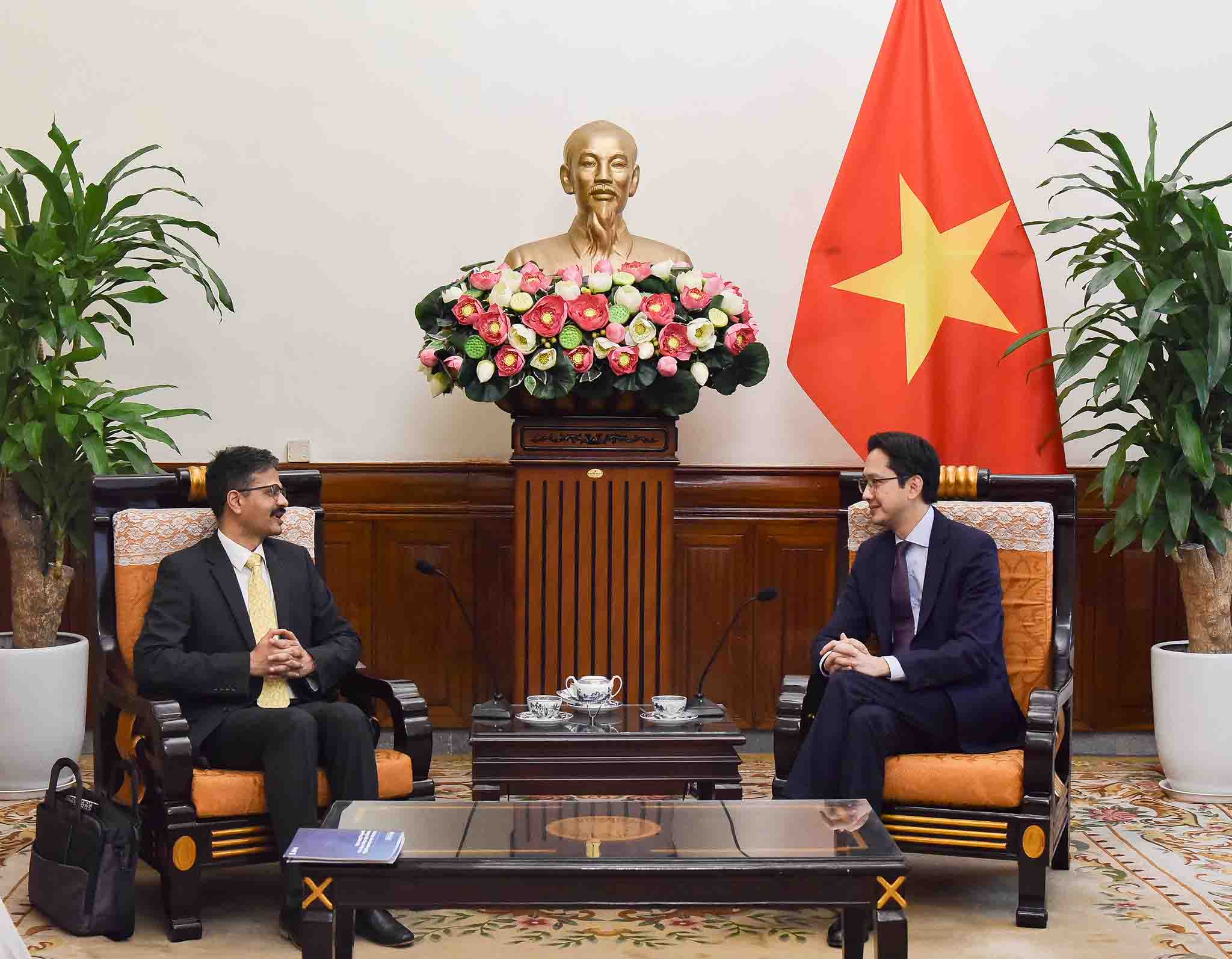 Ông Deva đánh giá cao các dấu ấn, sáng kiến của Việt Nam trên cương vị thành viên Hội đồng Nhân quyền Liên Hợp Quốc nhiệm kỳ 2023 – 2025. Ảnh: Thanh Hà