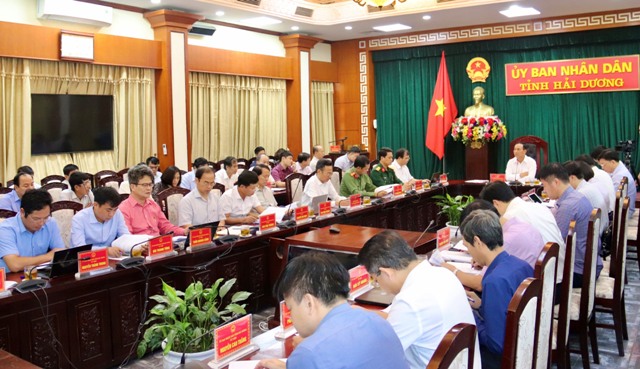 Toàn cảnh phiên họp. Ảnh: Cổng TTĐT Hải Dương
