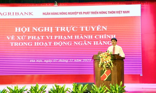 Đồng chí Nguyễn Minh Phương, thành viên Hội đồng thành viên phát biểu chỉ đạo Hội nghị. Ảnh: Agribank 