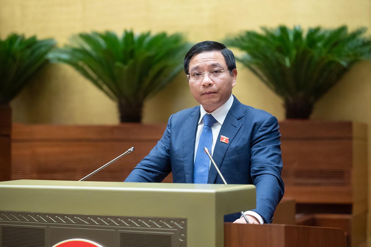 Bộ trưởng Giao thông Vận tải Nguyễn Văn Thắng phát biểu. Ảnh: Phạm Thắng/VPQH