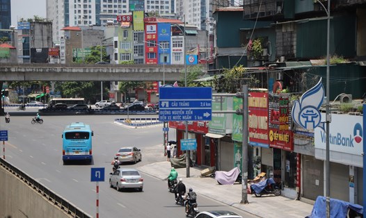 Hiện tại, quận Thanh Xuân đã cấp 118 giấy phép tạm thời sử dụng hè phố. Ảnh: Vĩnh Hoàng