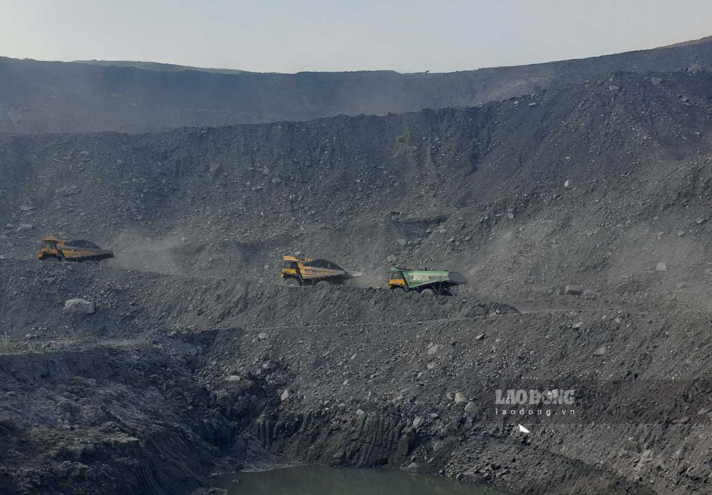 Khai thác than ở Công ty Cổ phần Than Cọc 6, TP Cẩm Phả, tỉnh Quảng Ninh. Ảnh: Nguyễn Hùng