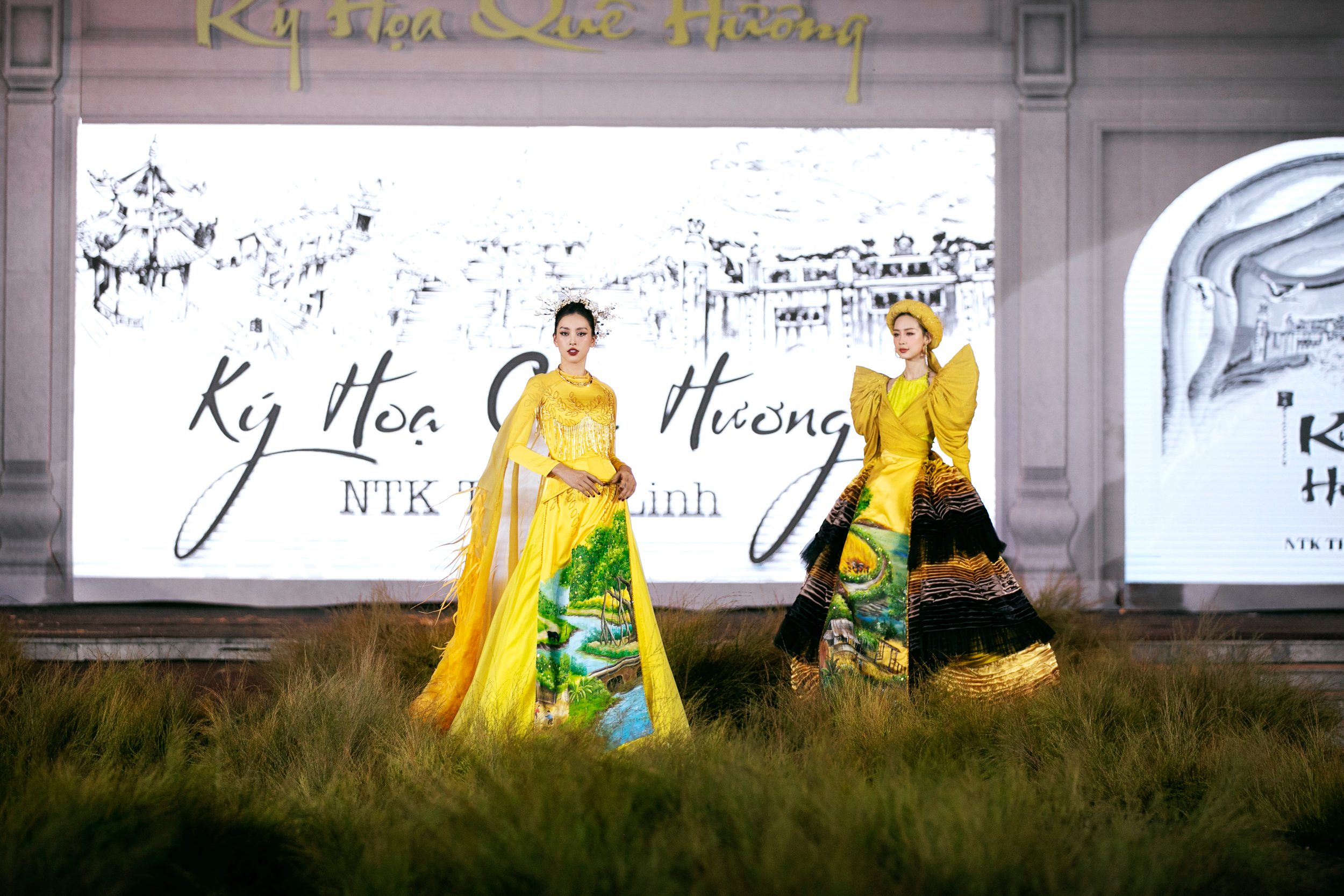 Hoa hậu Tiểu Vy và Bảo Ngọc gây chú ý với nhan sắc rạng rỡ. Ảnh: BTC