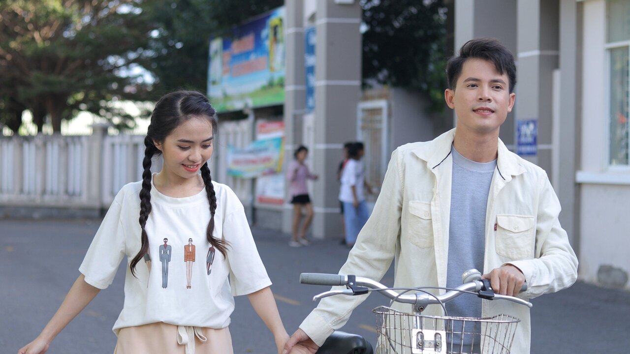 Mạnh Nguyên ra mắt MV mới. Ảnh: NSCC.