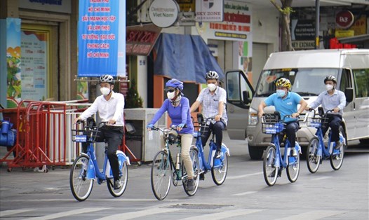 Mô hình xe đạp công cộng nhận được nhiều phản hồi tích cực từ người dân sau 2 năm thí điểm.  Ảnh: Minh Quân