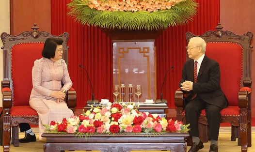  Tổng Bí thư Nguyễn Phú Trọng tiếp Chủ tịch Quốc hội Vương quốc Campuchia Khuon Sudary. Ảnh: TTXVN