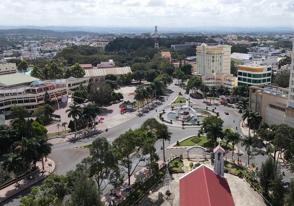 TP.Buôn Ma Thuột vẫn đang khao khát, trải thảm đỏ mời gọi nhân tài, tầng lớp tri thức có trình độ về cống hiến, xây dựng đô thị trong 5 năm tới. Ảnh: Bảo Trung