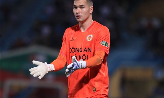 Thủ môn Filip Nguyễn có tên trong danh sách sơ bộ 50 cầu thủ của tuyển Việt Nam đăng kí dự Asian Cup 2023. Ảnh: Minh Dân