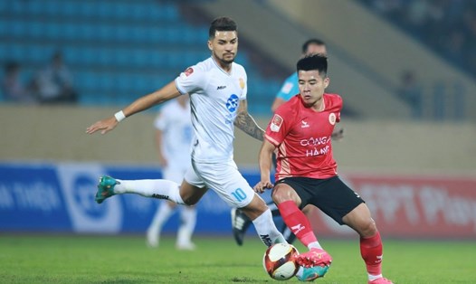 Câu lạc bộ Nam Định giữ vững ngôi đầu bảng sau 5 vòng đấu tại V.League 2023-2024. Ảnh: NĐFC