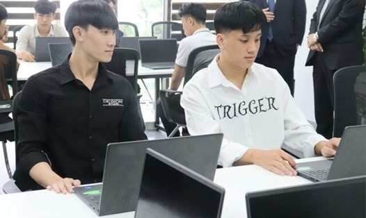 Trường Đại học Duy Tân (TP Đà Nẵng) khai trương phòng nghiên cứu an ninh mạng. Ảnh: Nguyễn Linh