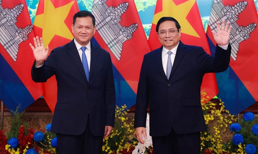 Thủ tướng Chính phủ Phạm Minh Chính và Thủ tướng Campuchia Hun Manet. Ảnh: Hải Nguyễn